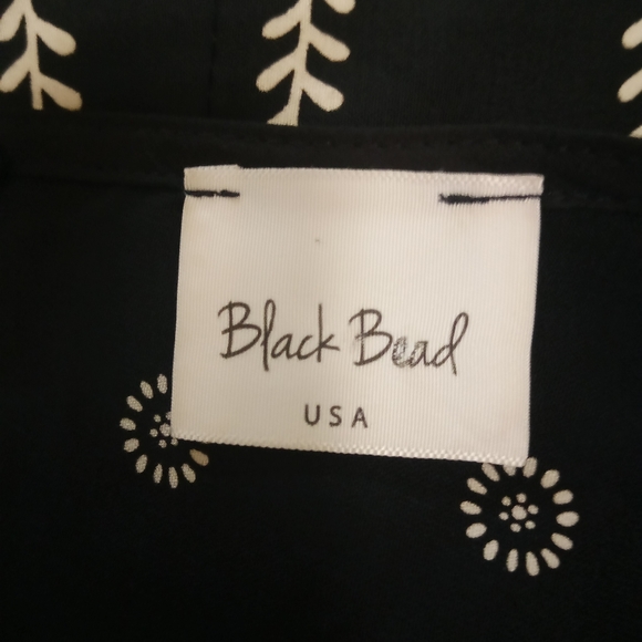 Black Bead mini dress size medium - Picture 2 of 3